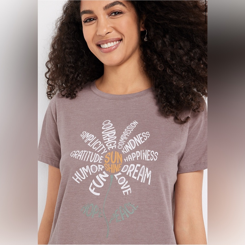Maurice’s Positive Daisy Graphic Tee. Size small